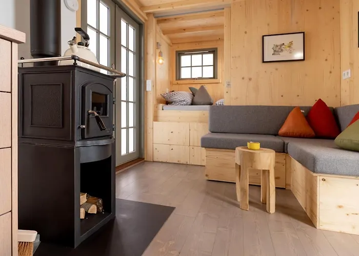 بيت للعطل Grimmwald Tiny House Calden